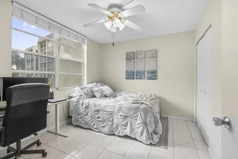 $205,000 | 9410 Poinciana Place, Unit 108, Davie, FL 33324