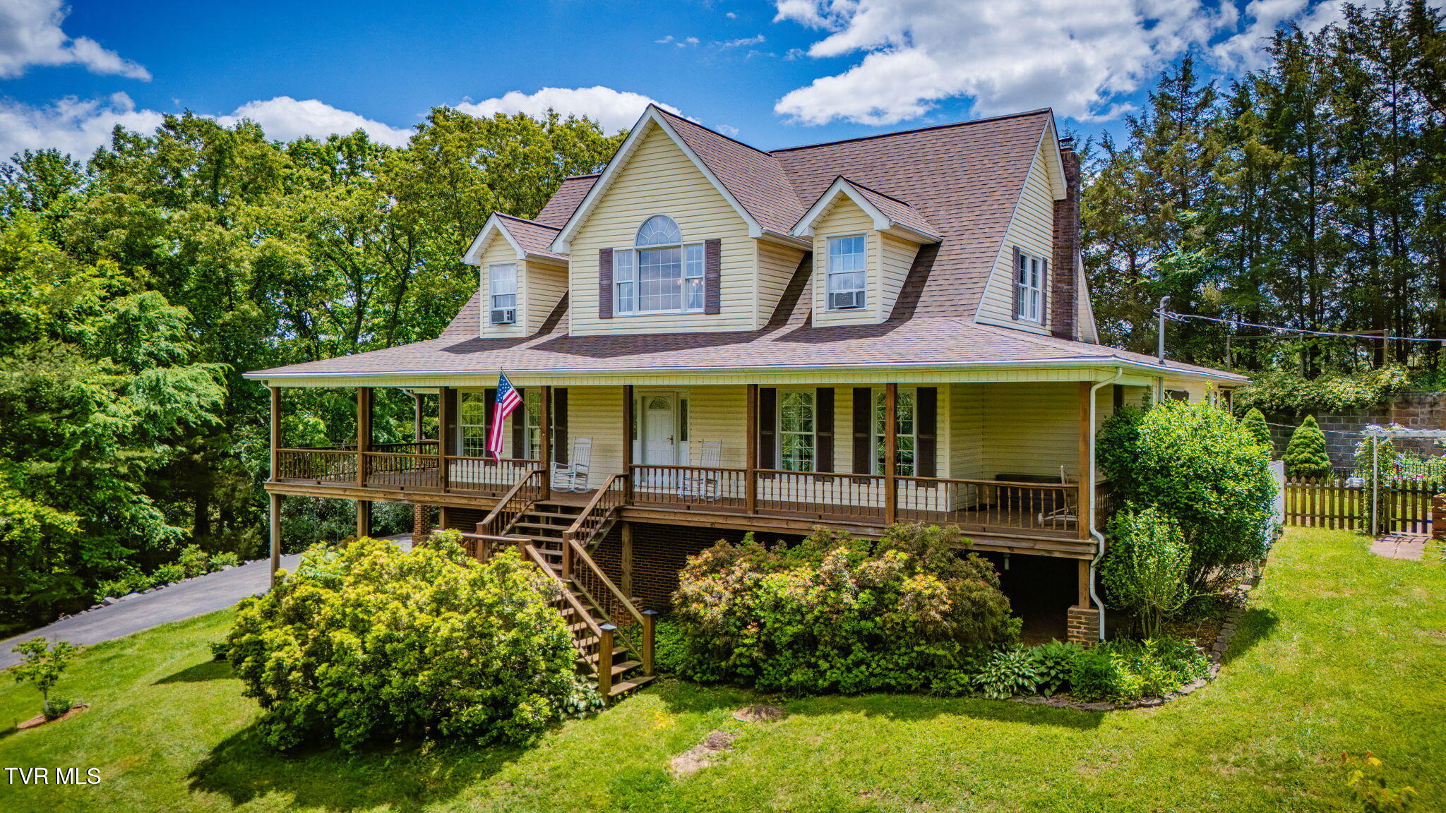 490 Cockatiel Road Limestone, TN 37681 - Photo 2 of 85 103