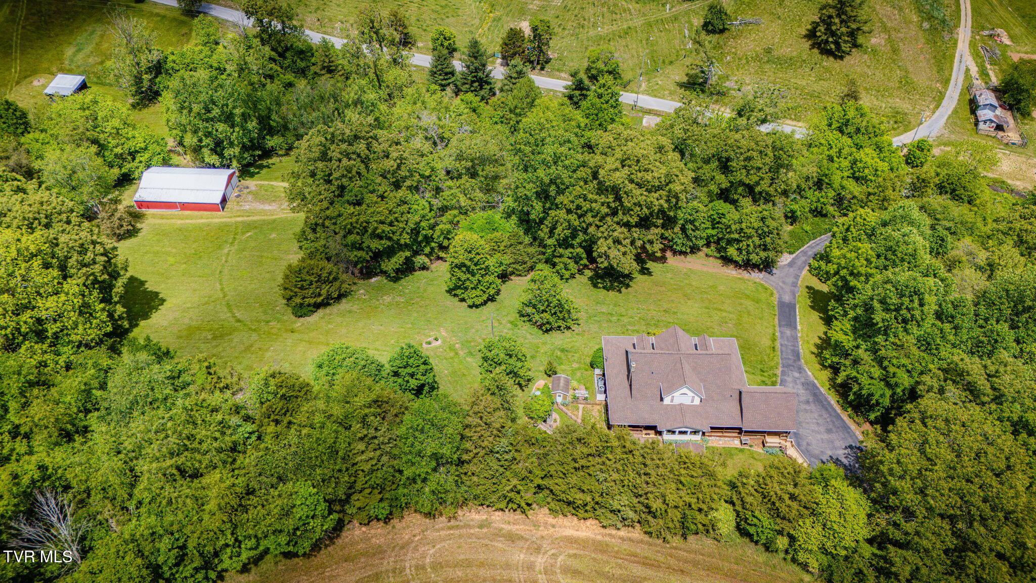 490 Cockatiel Road Limestone, TN 37681 - Photo 67 of 85 105