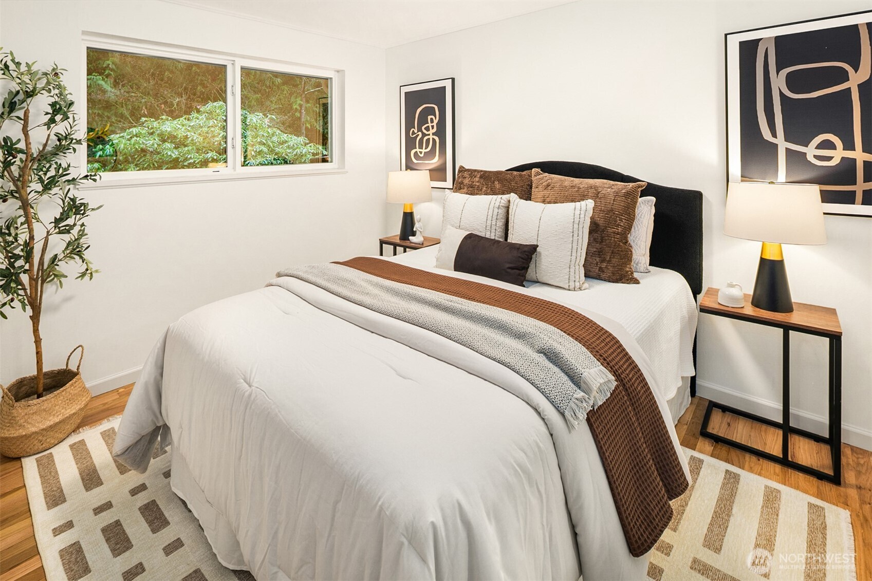 24315 104th Place West Edmonds, WA 98020 - Photo 22 of 29 a bedroom with a bed and a window