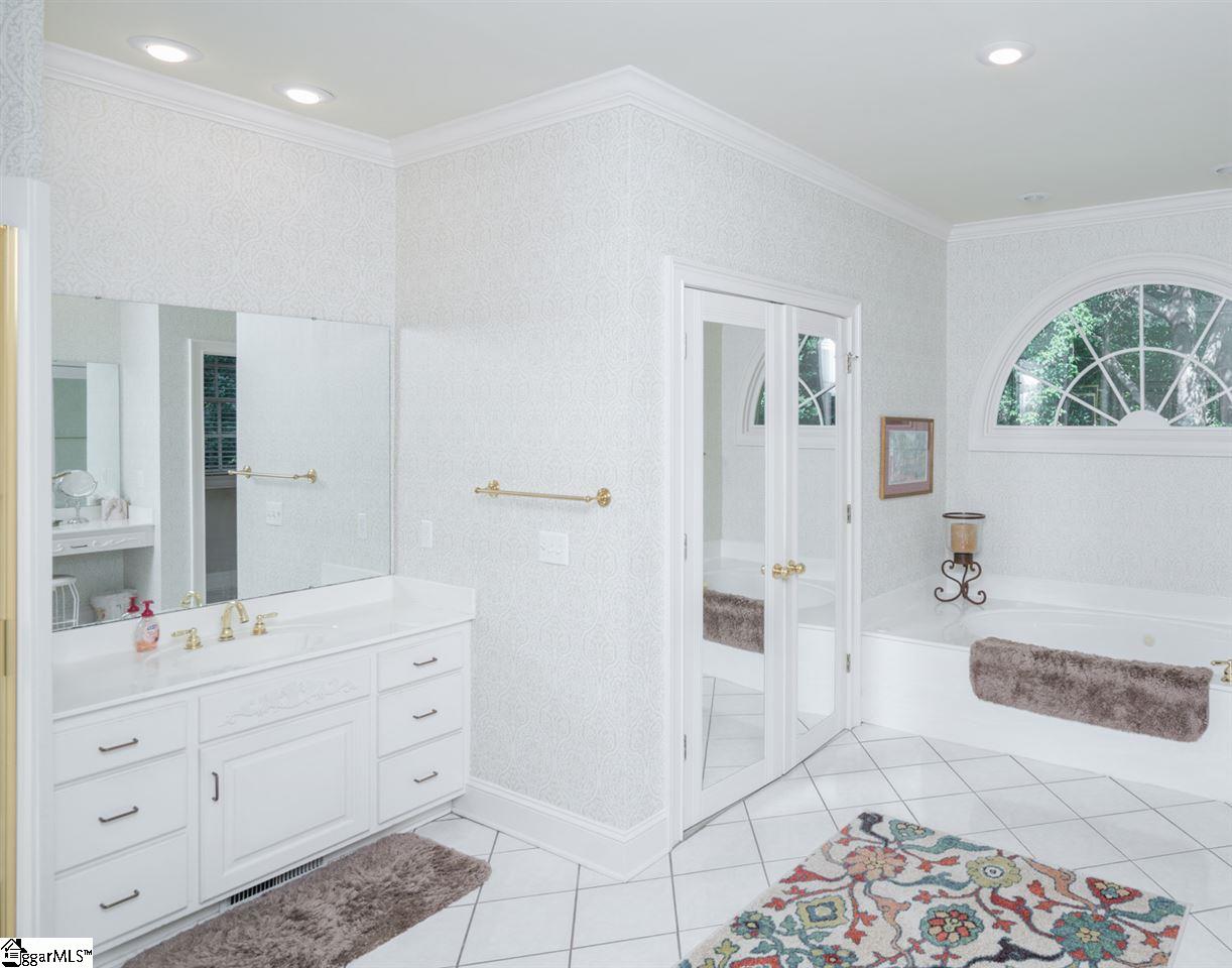 225 Block House Road Greenville, SC 29615 - Photo 19 of 36 Gallery Image 19