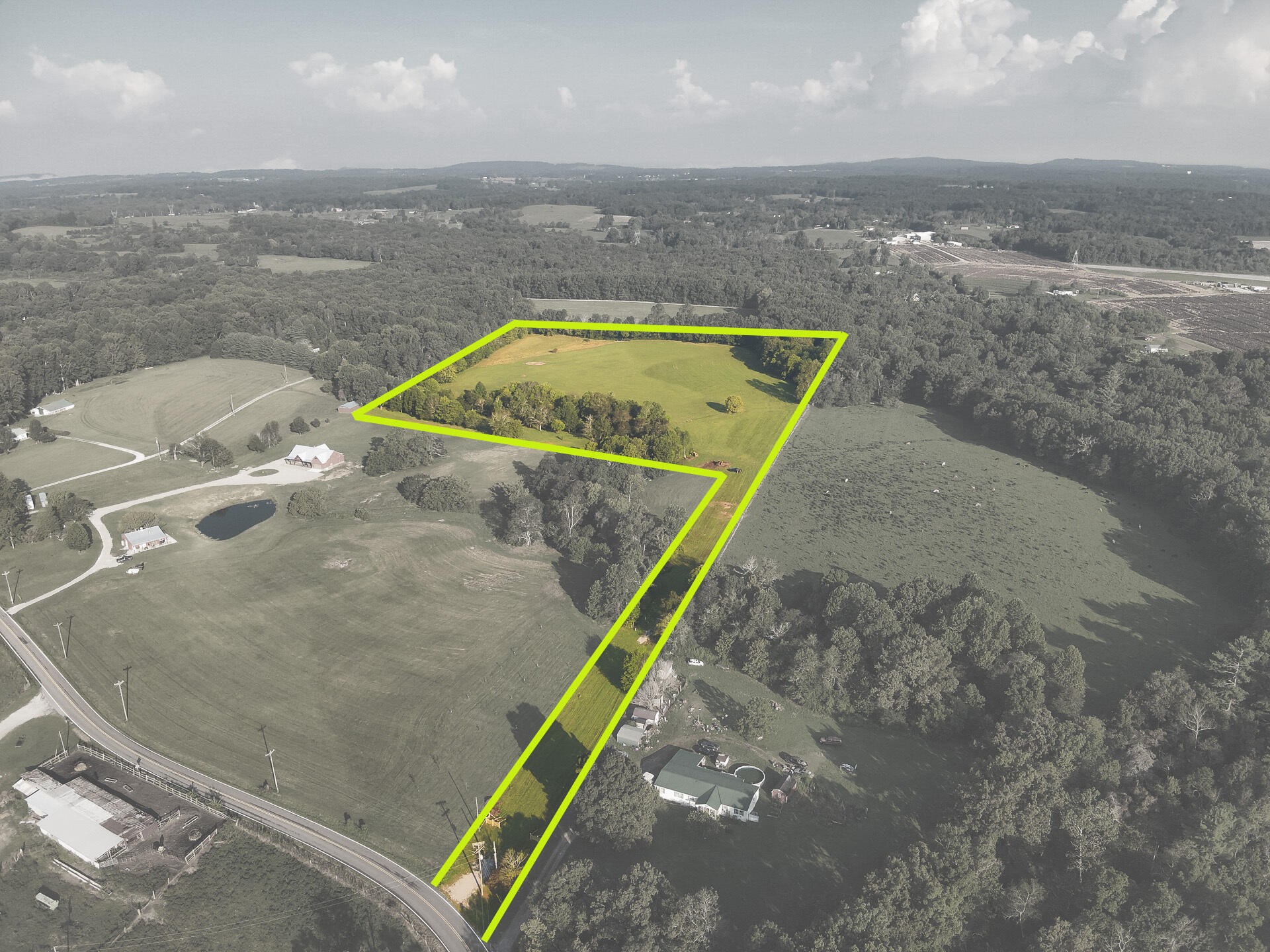 1784 Ogden Road Dayton, TN 37321 - Photo 2 of 62