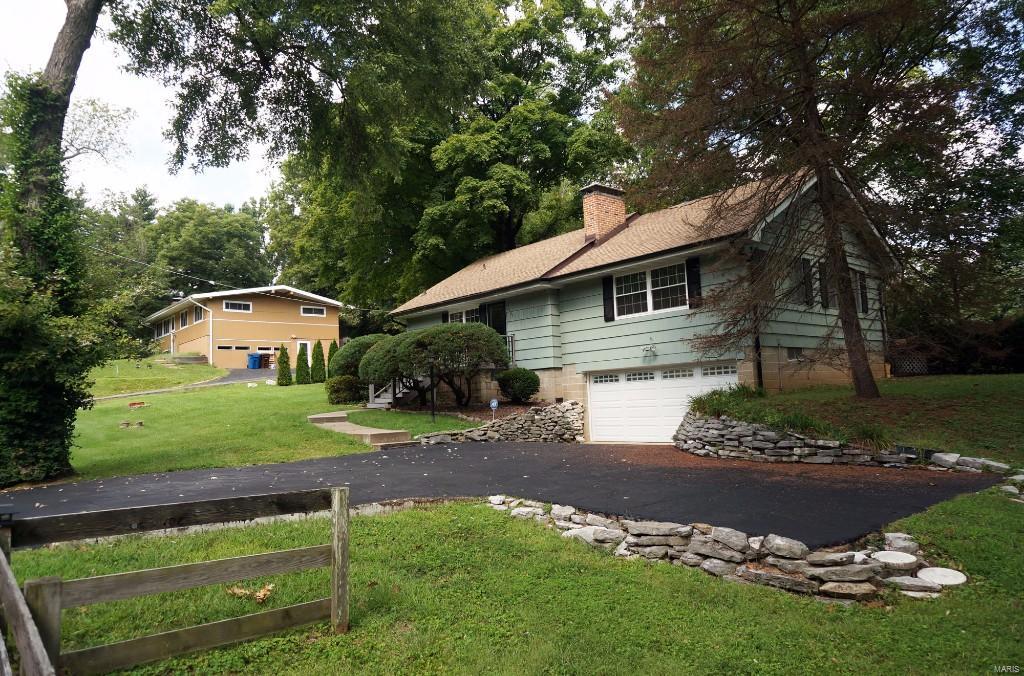 1405 Hudson Road St. Louis, MO 63135 - Photo 1 of 27 Gallery Image 1