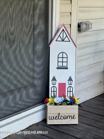 $2,400 | 1144 7 Nations Drive, Tobyhanna, PA 18466