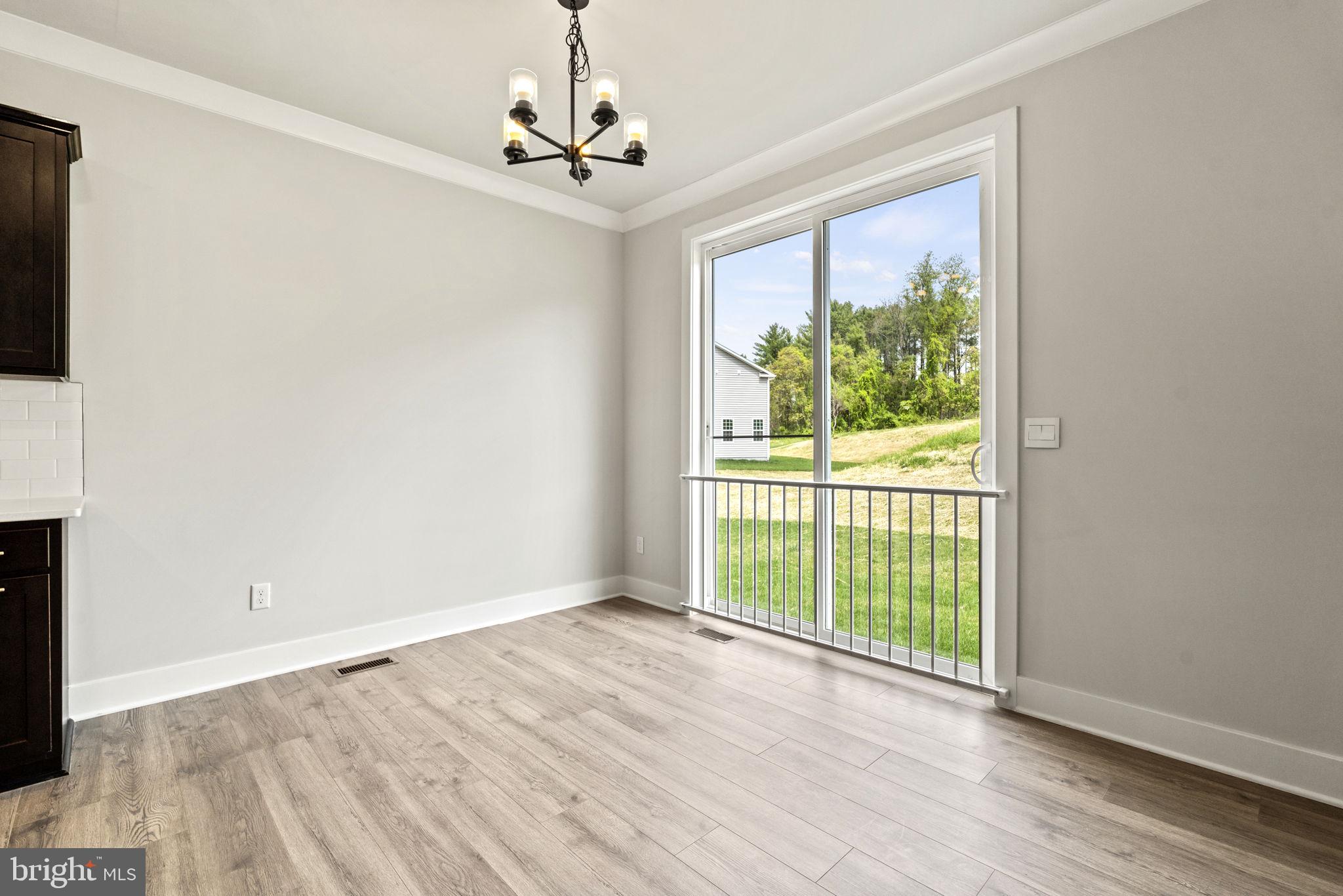 9110 Kingston Road Broad Run, VA 20137 - Photo 8 of 31