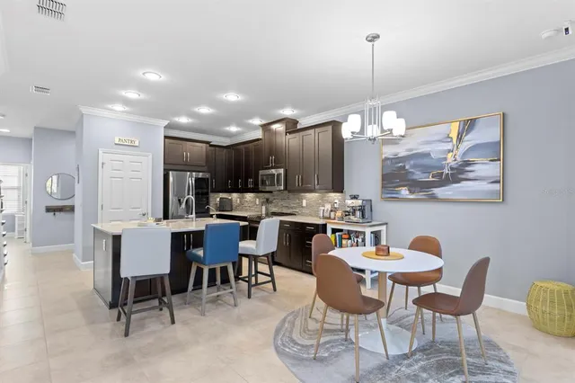 $3,450 | 8711 Terracina Lake Drive, Tampa, FL 33625