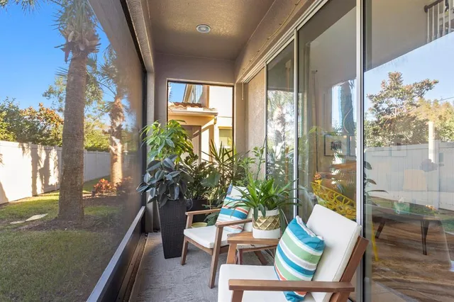 $3,450 | 8711 Terracina Lake Drive, Tampa, FL 33625