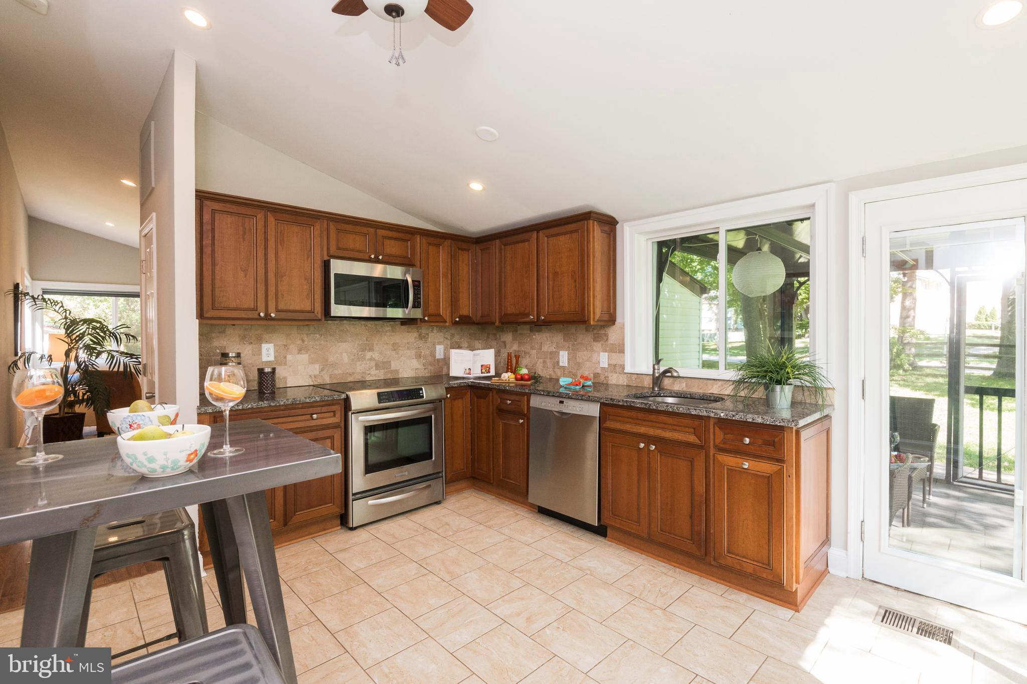 9353 Torrent Row Columbia, MD 21045 - Photo 18 of 40