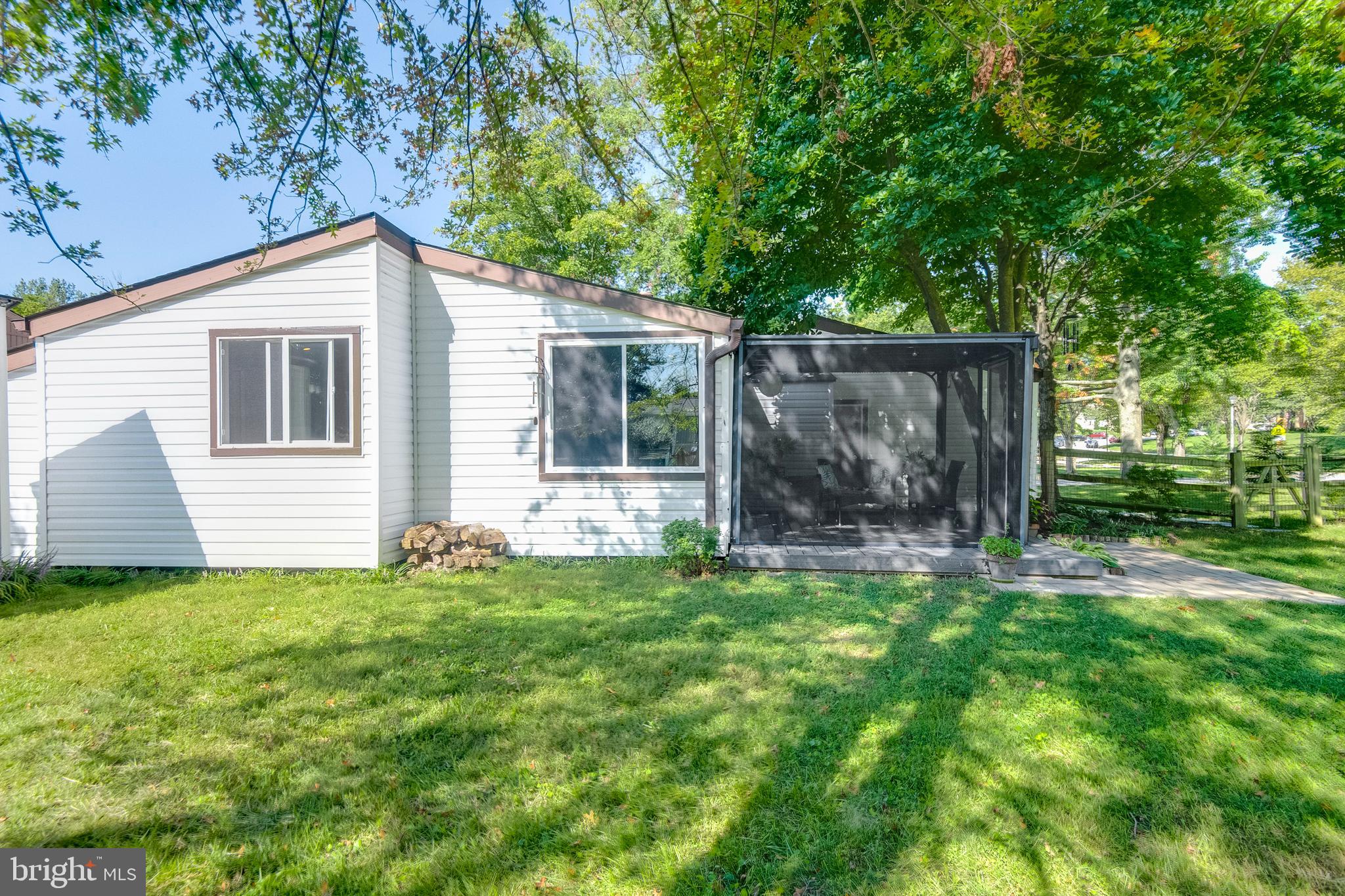 9353 Torrent Row Columbia, MD 21045 - Photo 38 of 40