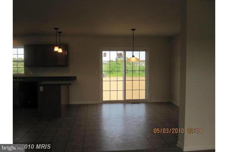 11354 Shane Circle Ridgely, MD 21660 - Photo 6 of 14 Dining Room
