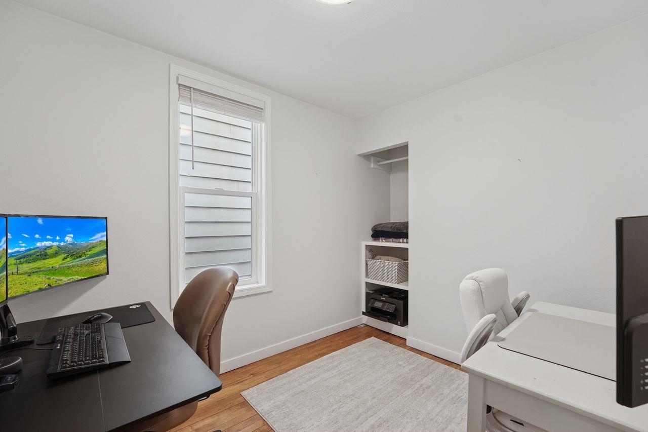 907 East 7th Street Duluth, MN 55805 - Photo 5 of 20