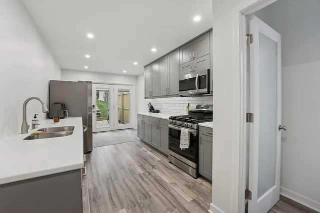 $225,000 | 907 East 7th Street, Duluth, MN 55805