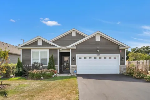 $425,000 | 6359 Doral Drive, Gurnee, IL 60031