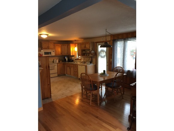 12 Odd Fellows Road Hampstead, NH 03826 - Photo 7 of 32 Gallery Image 7