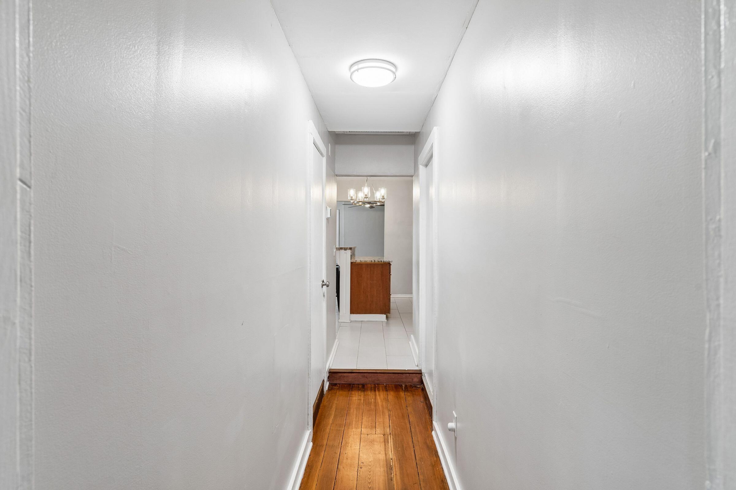 20 Amherst Street, Unit B Charleston, SC 29403 - Photo 23 of 34 20AmherstSt-KeenEyeMarketing-038
