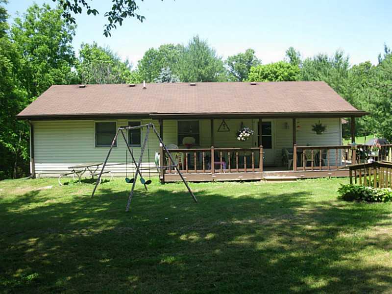 4963 Peoga Road Trafalgar, IN 46181 - Photo 12 of 15 Gallery Image 12