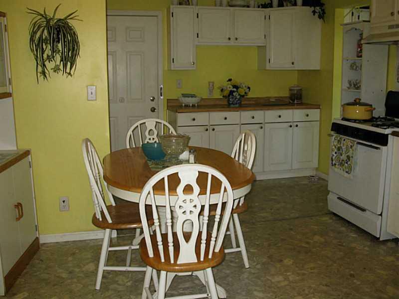 4963 Peoga Road Trafalgar, IN 46181 - Photo 4 of 15 Gallery Image 4