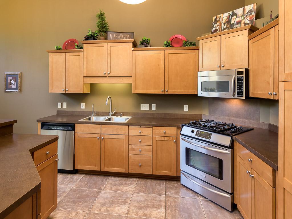3835 Raspberry Ridge Road Northwest Prior Lake, MN 55372 - Photo 7 of 21