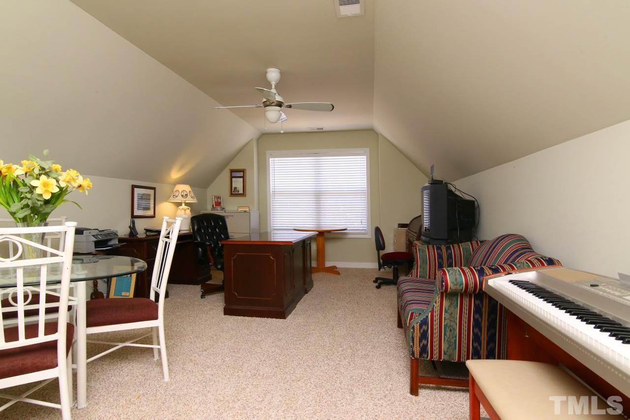 12302 Mossgreen Street Raleigh, NC 27614 - Photo 17 of 25 Gallery Image 17