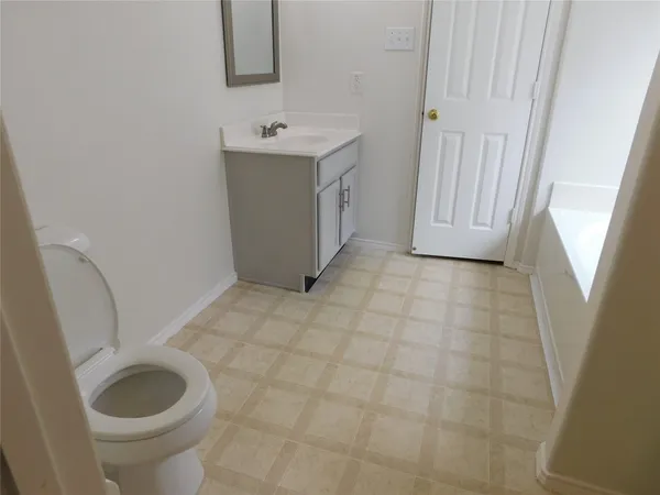 $3,100 | 19130 Yaupon Ranch Drive, Cypress, TX 77433