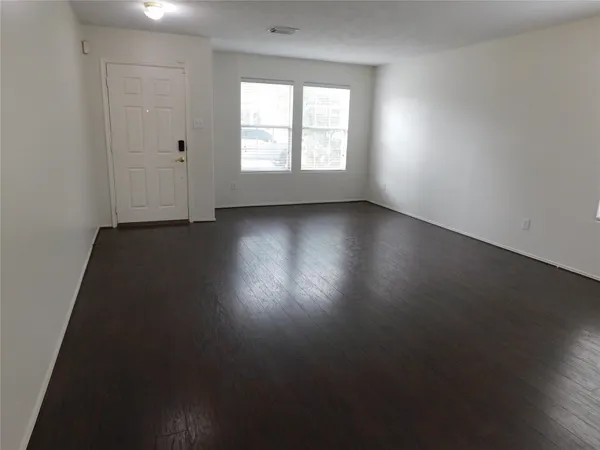 $3,100 | 19130 Yaupon Ranch Drive, Cypress, TX 77433