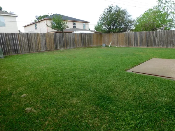 $3,200 | 19130 Yaupon Ranch Drive, Cypress, TX 77433