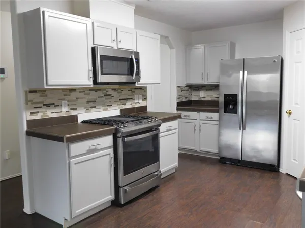 $3,200 | 19130 Yaupon Ranch Drive, Cypress, TX 77433