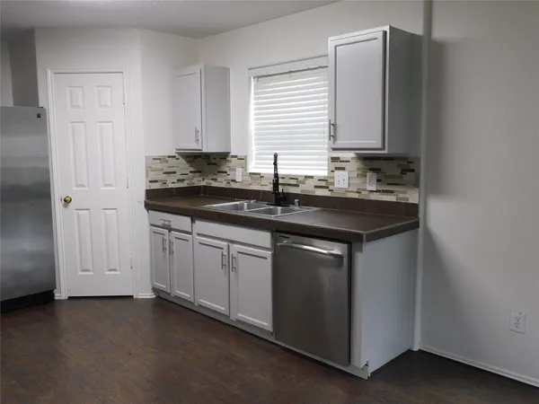$3,100 | 19130 Yaupon Ranch Drive, Cypress, TX 77433
