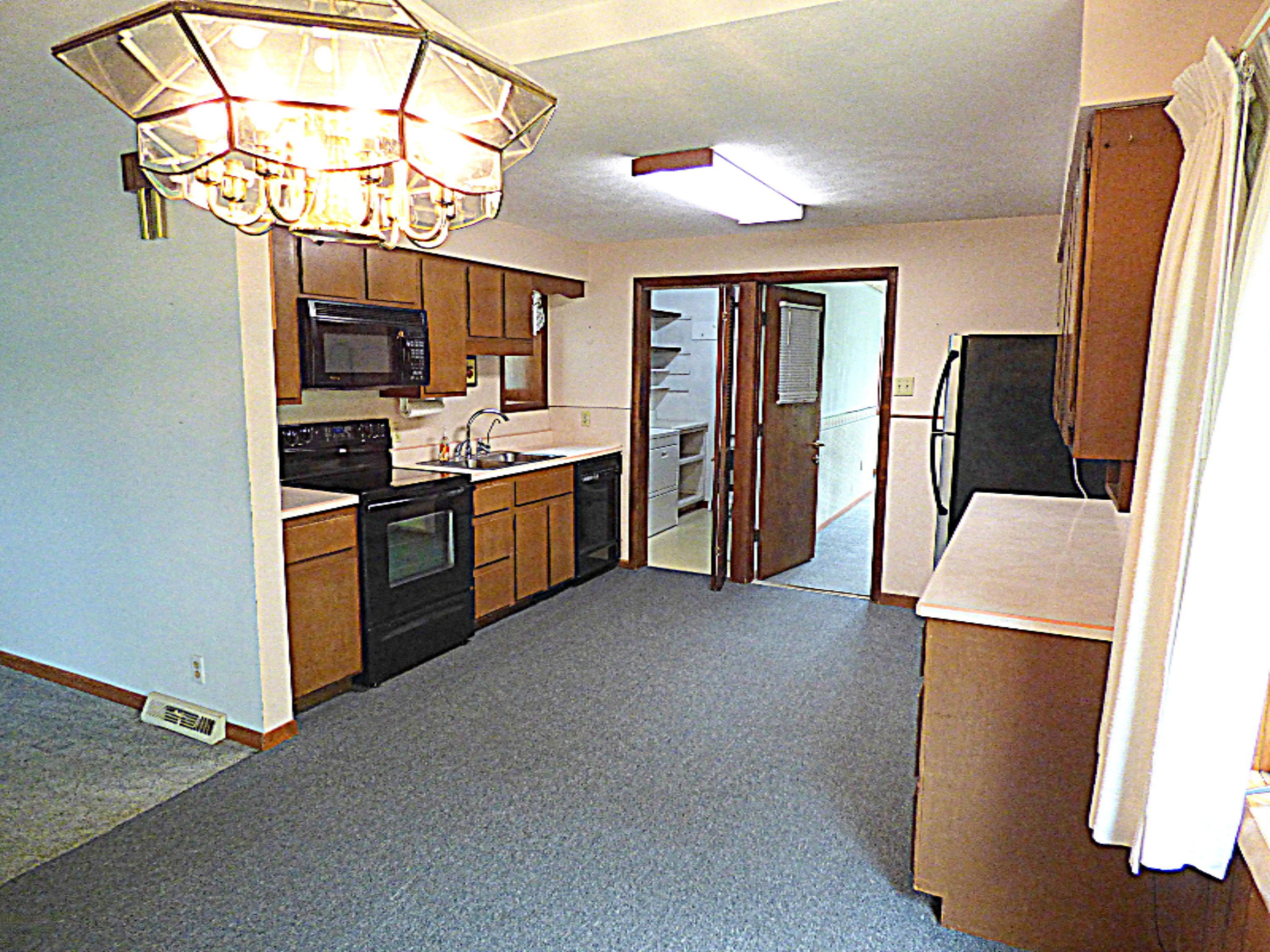 6846 Clymer Road Coloma, MI 49038 - Photo 8 of 48 P1030258