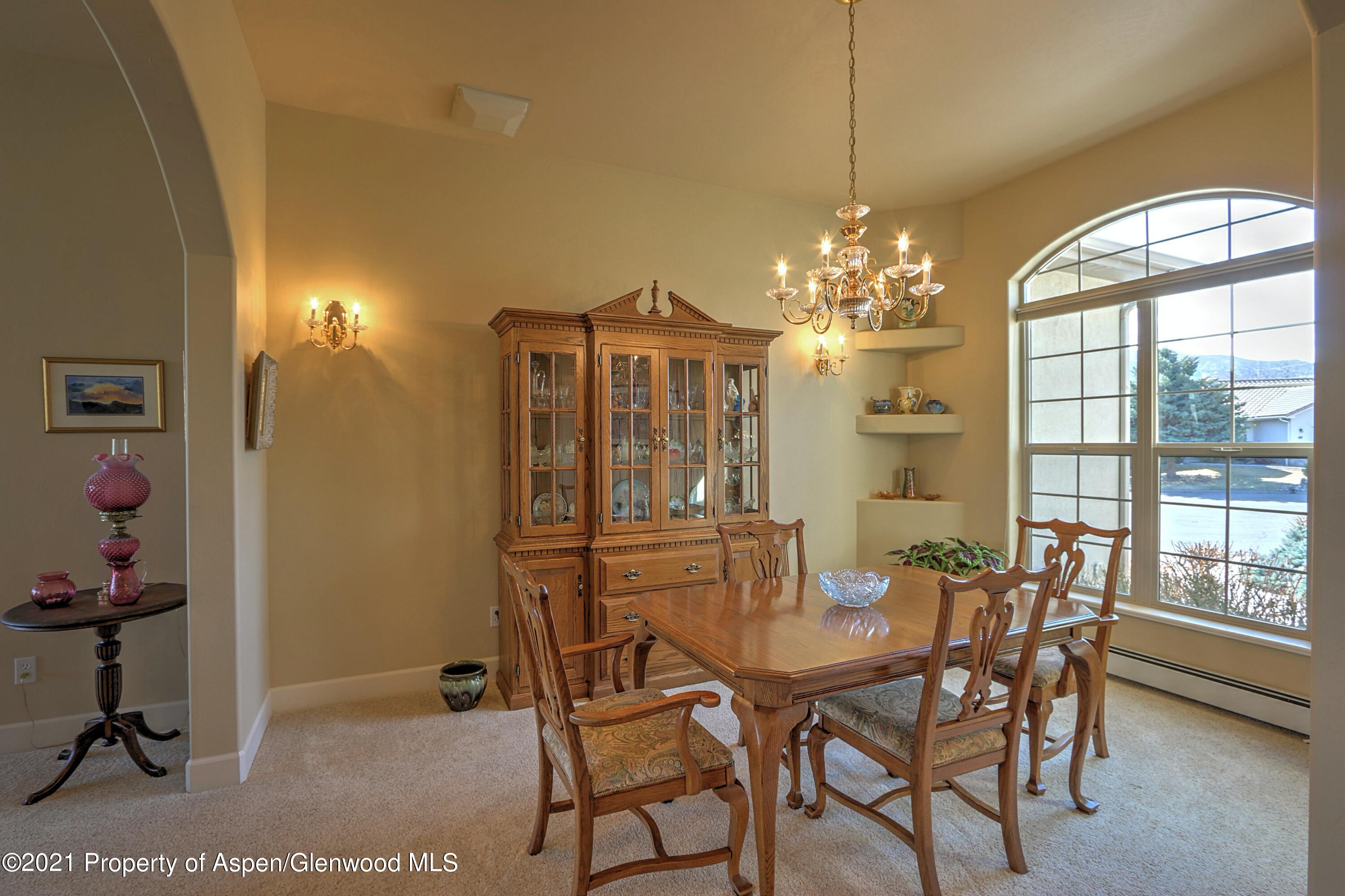 81 Ridge View Place Parachute, CO 81635 - Photo 6 of 36 Dining Room 2
