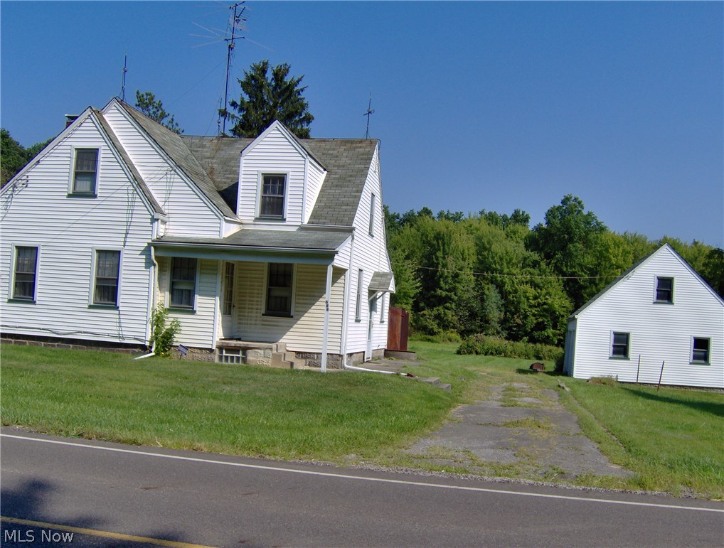 688 Mahoning Trumbull County Line Road Mineral Ridge, OH 44440 - Photo 1 of 11 Gallery Image 1