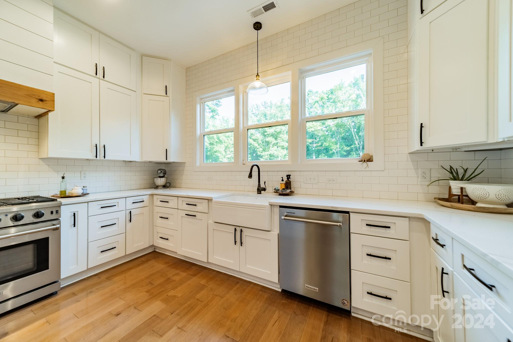 6806 West Duncan Road Indian Trail, NC 28079 - Photo 12 of 26 Gallery Image 12