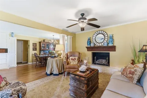 $289,000 | 4000 Brinlee Street, Lake Charles, LA 70605