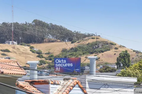 $1,368,000 | 400 Goettingen Street, San Francisco, CA 94134