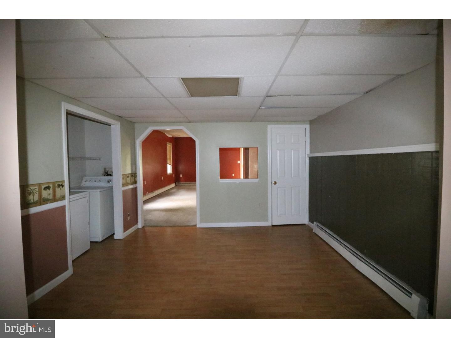 703 Crown Point Road Westville, NJ 08093 - Photo 11 of 19 Gallery Image 11