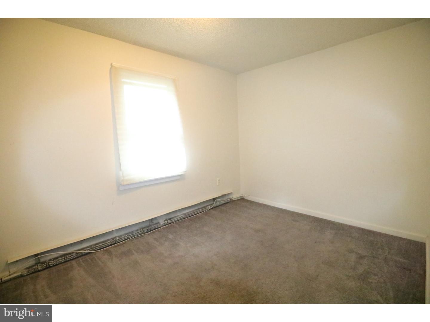 703 Crown Point Road Westville, NJ 08093 - Photo 14 of 19 Gallery Image 14