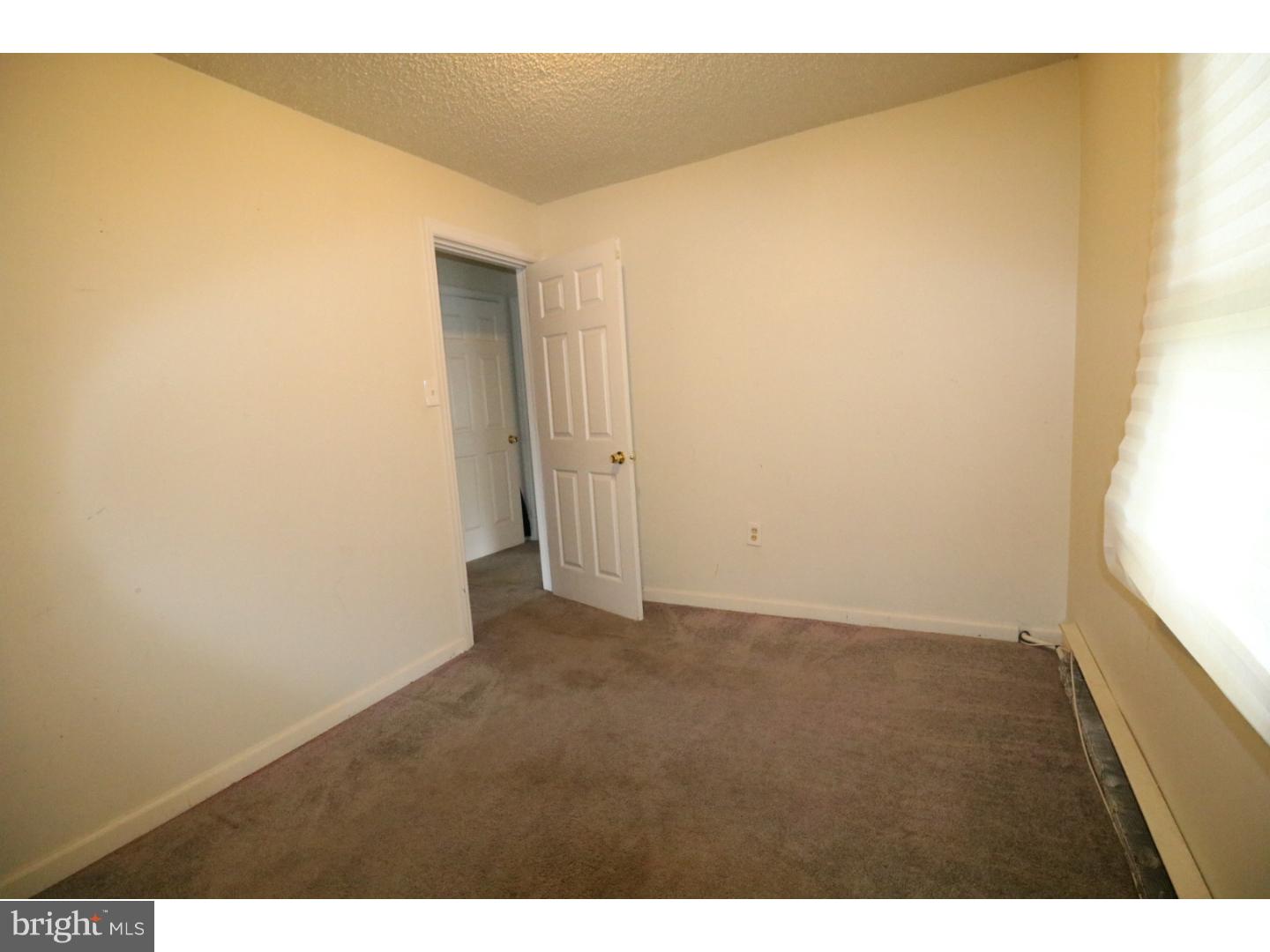 703 Crown Point Road Westville, NJ 08093 - Photo 16 of 19 Gallery Image 16