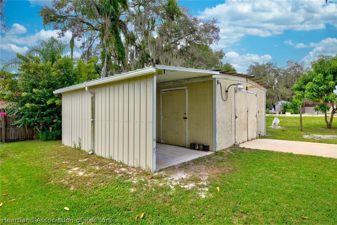2017 Avalon Road Sebring, FL 33870 - Photo 26 of 36 Gallery Image 26