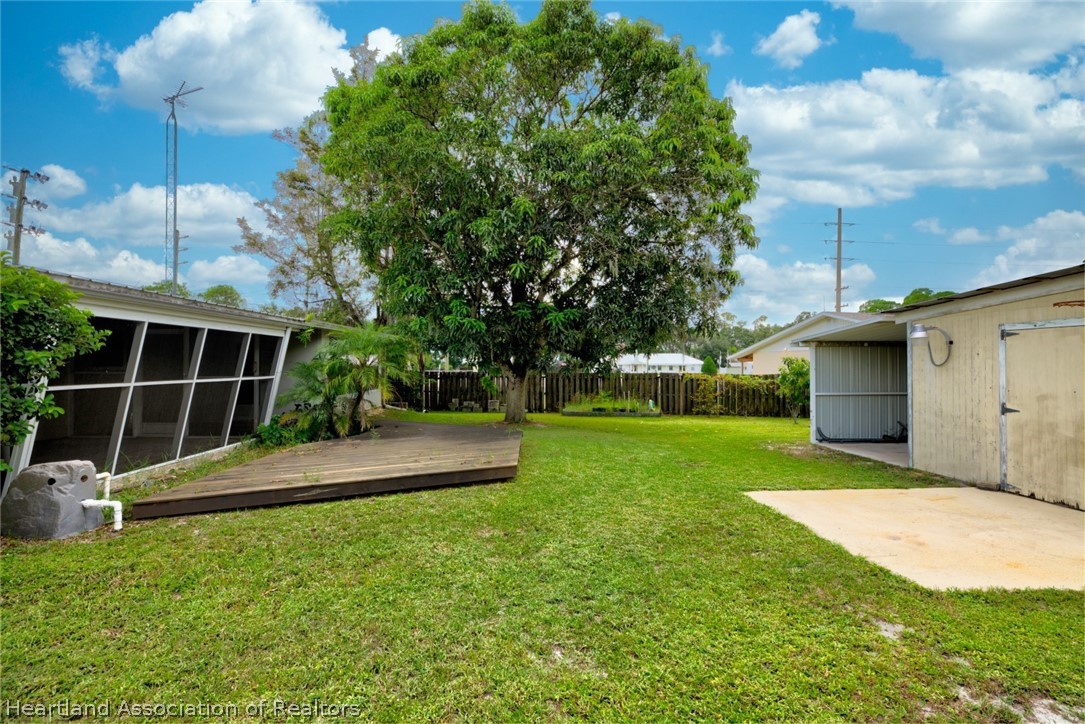 2017 Avalon Road Sebring, FL 33870 - Photo 30 of 36 Gallery Image 30