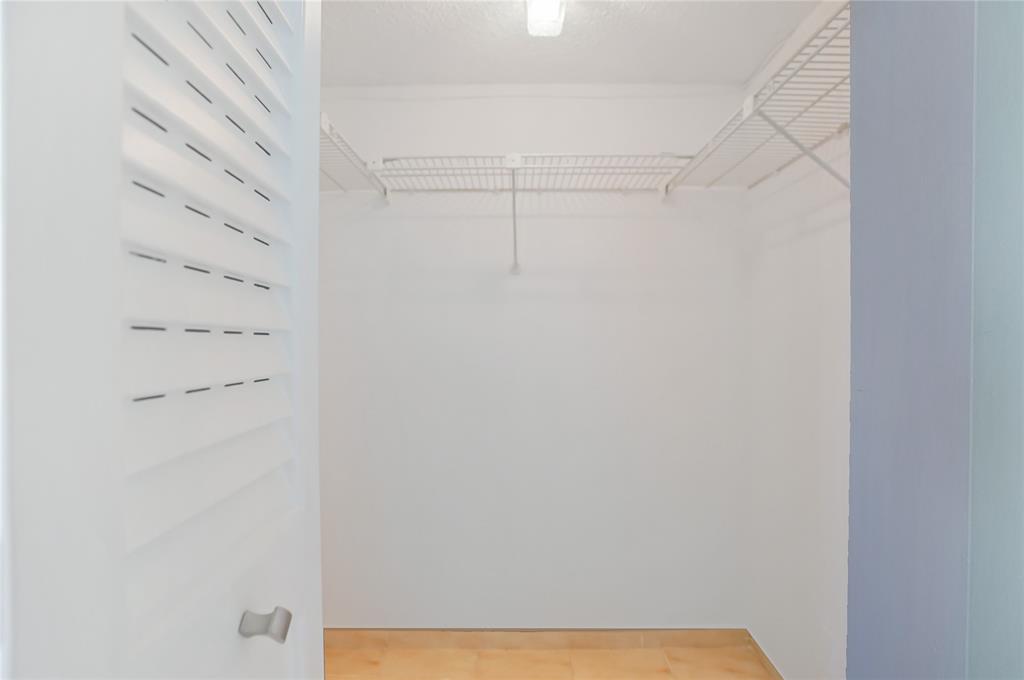 111 Southeast 3rd Avenue, Unit 306 Dania Beach, FL 33004 - Photo 22 of 43