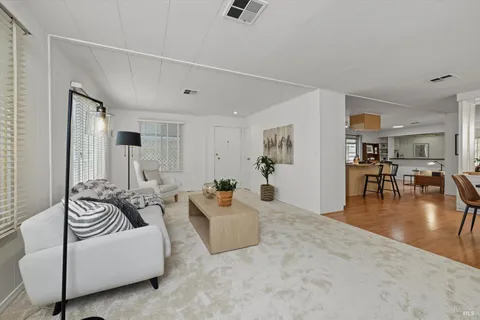 $215,000 | 37 Magnolia Drive, Calistoga, CA 94515