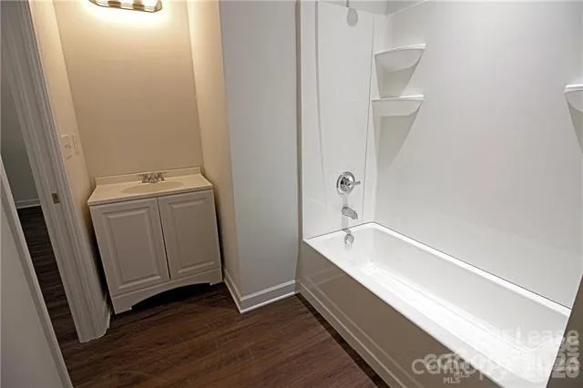 $1,895 | 7924 East Lane Drive, Charlotte, NC 28212