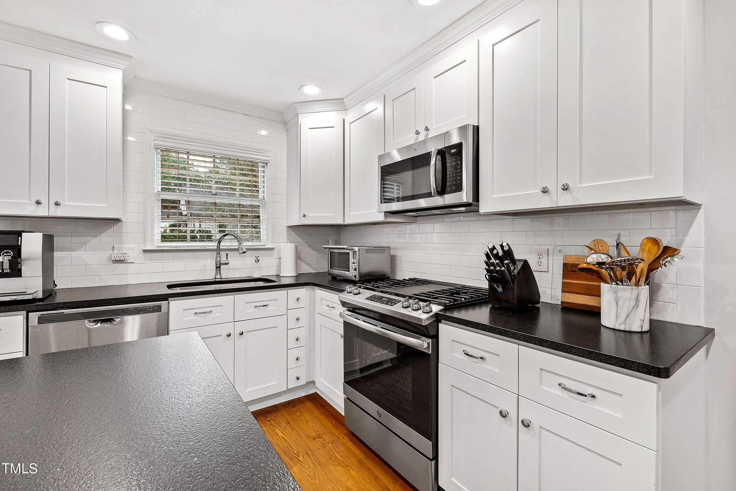 1816 Ridley Street Raleigh, NC 27608 - Photo 16 of 40 KitchenB