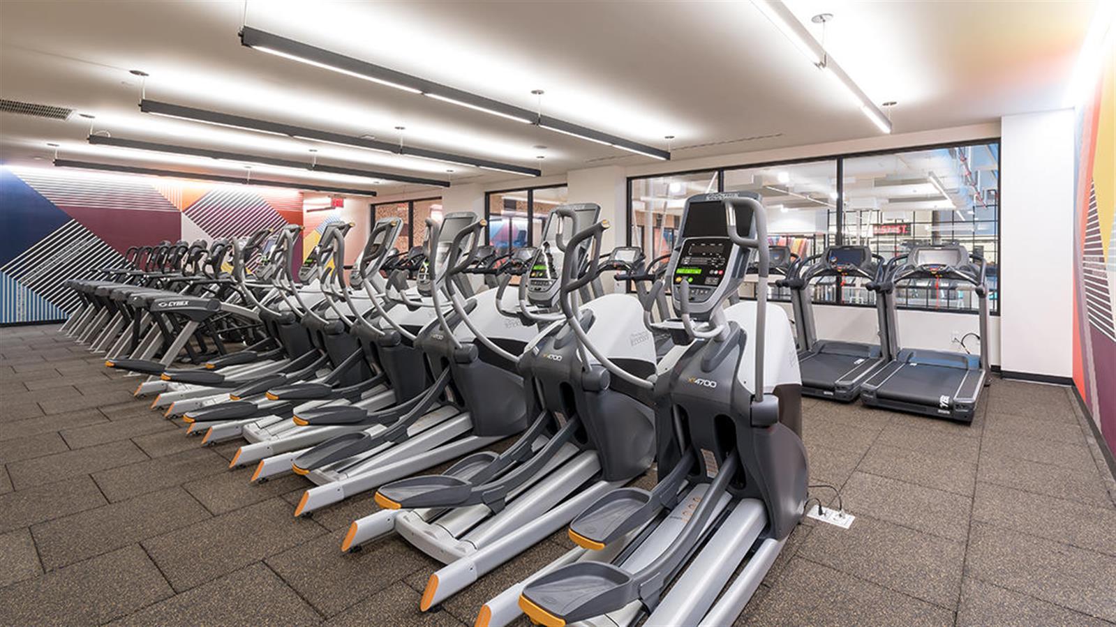 606 West 57th Street, Unit 1438 Manhattan, NY 10019 - Photo 14 of 23 a view of a room with gym equipment
