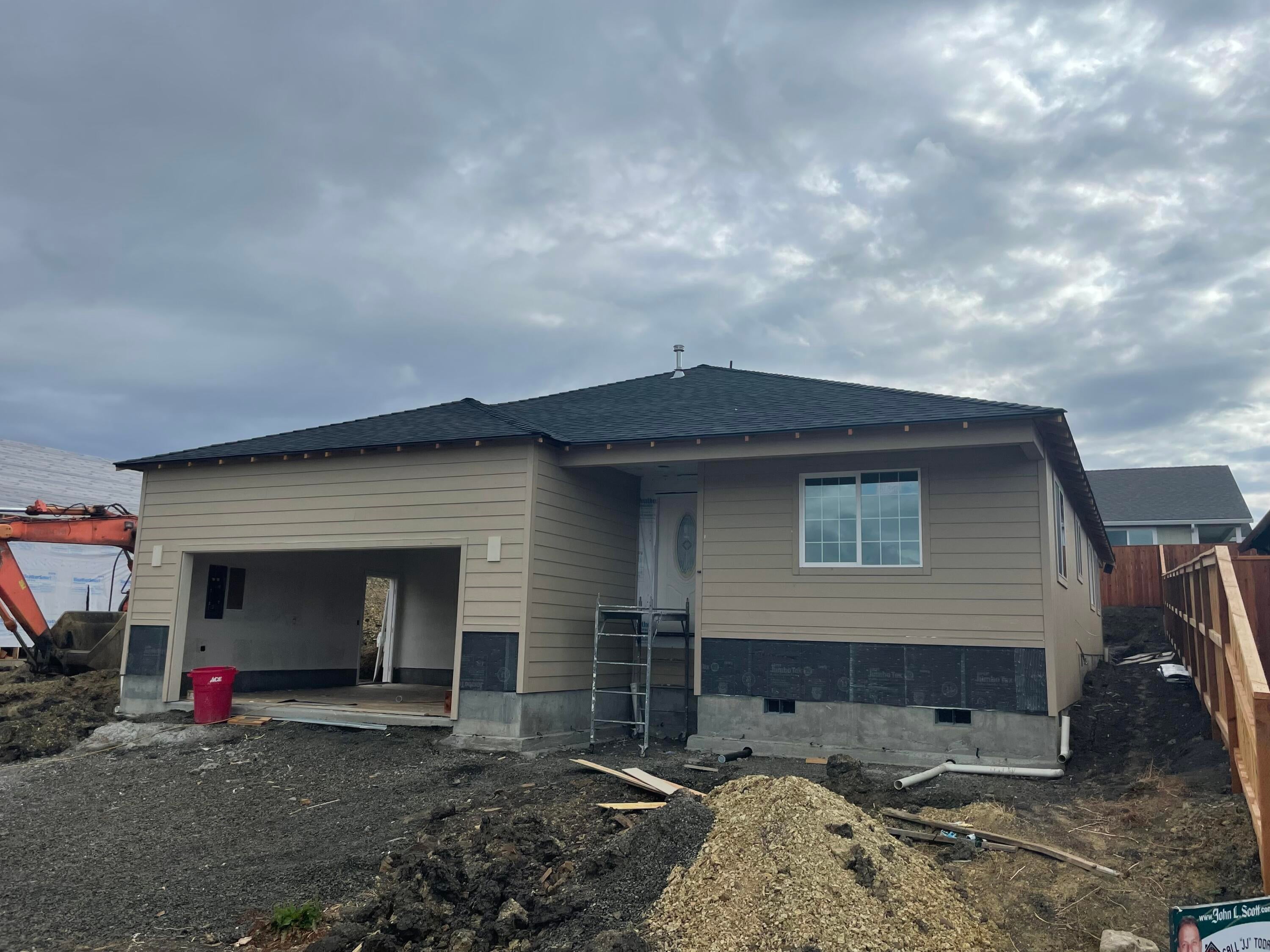 512 Snyder Drive Eagle Point, OR 97524 - Photo 24 of 24 Photo Taken 9/22/22