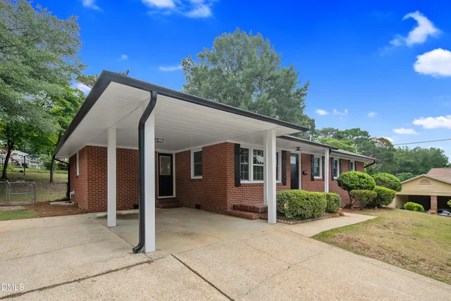 $249,999 | 1823 Cascade Street, Fayetteville, NC 28301