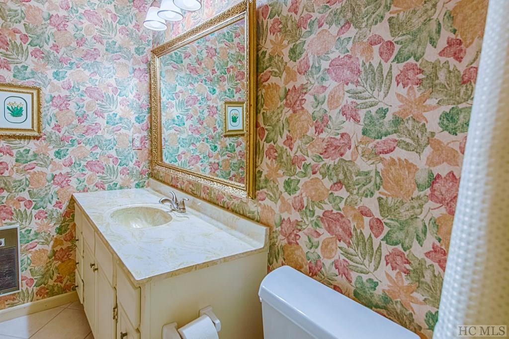 21 Cave Road Highlands, NC 28741 - Photo 30 of 47 Gallery Image 30