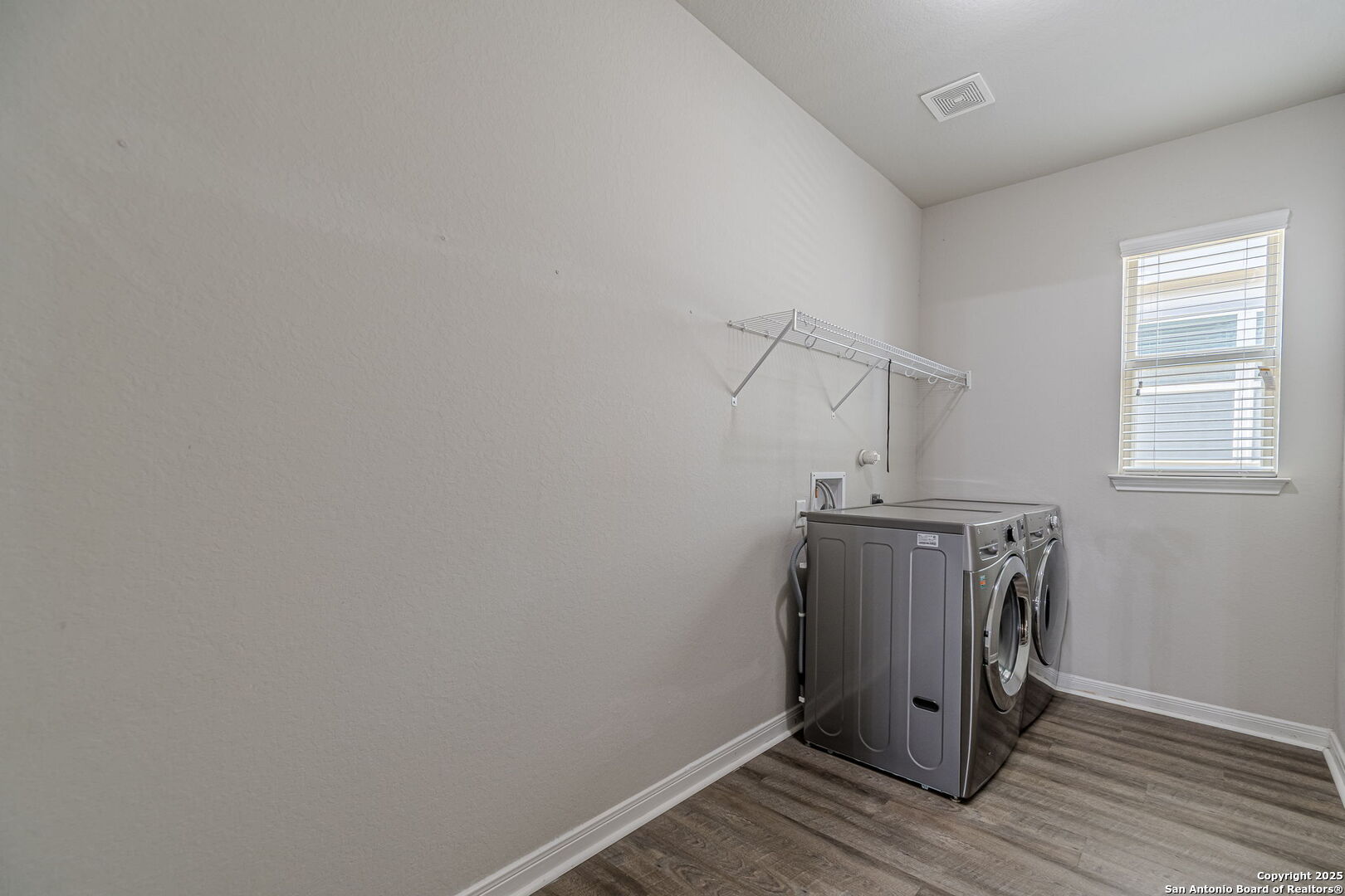 8922 Grand Western Converse, TX 78109 - Photo 42 of 77