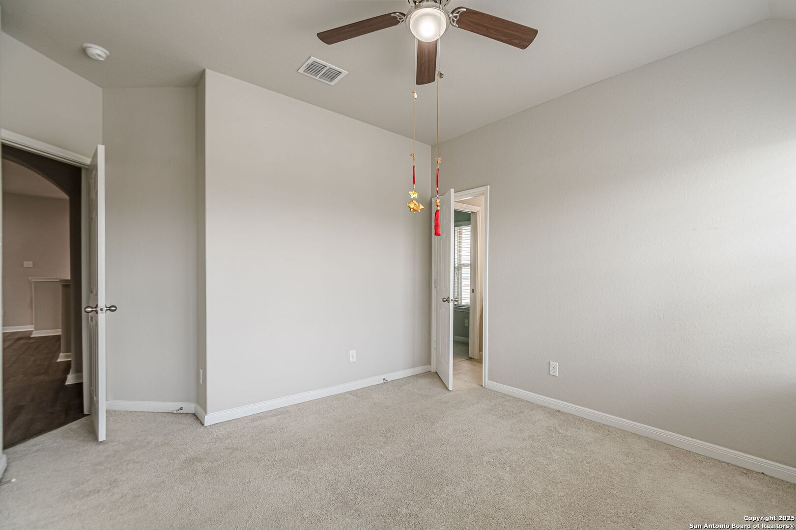 8922 Grand Western Converse, TX 78109 - Photo 50 of 77