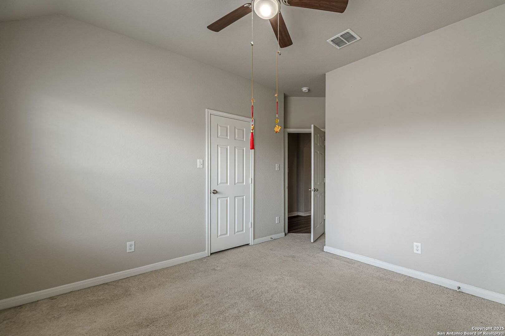 8922 Grand Western Converse, TX 78109 - Photo 51 of 77